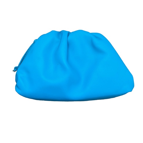 AQUA BLUE‎ CLUTCH - Picture 1 of 4